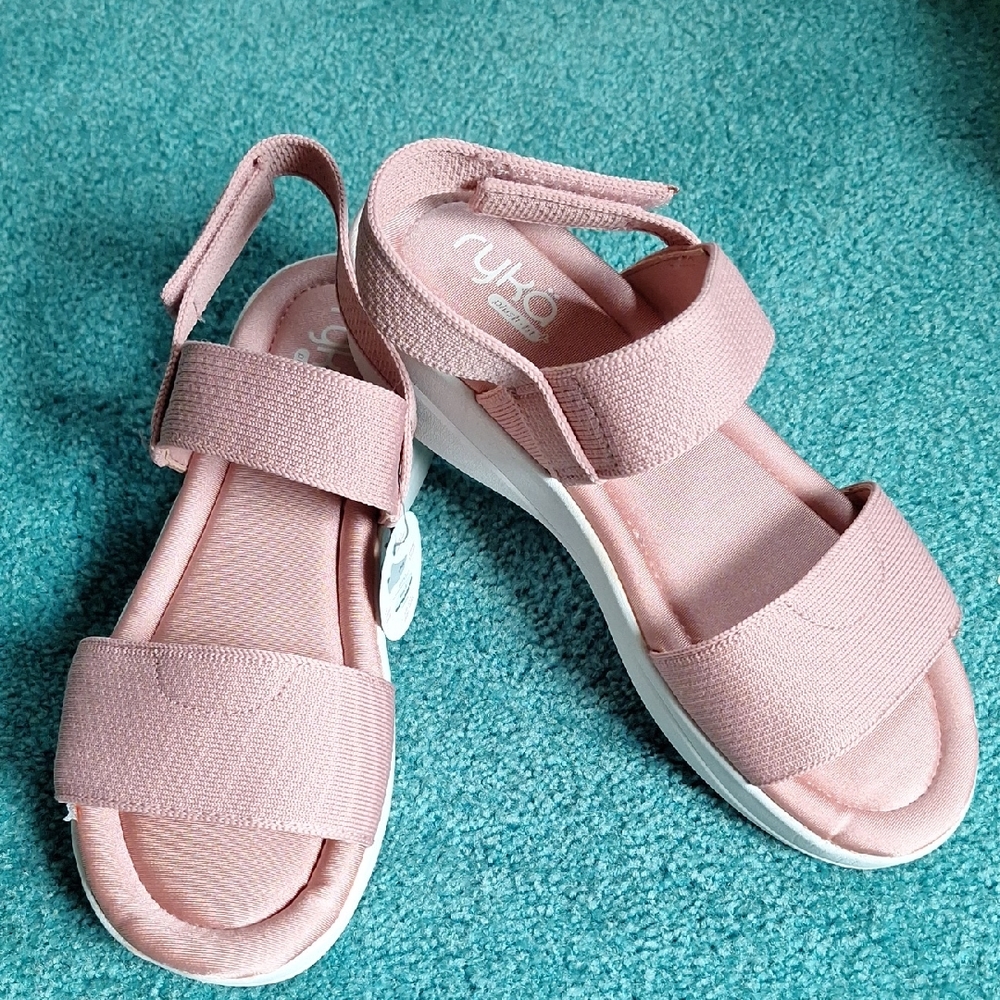 Ryka Comfort Sandals NWT size 10